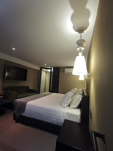 Bedroom 17