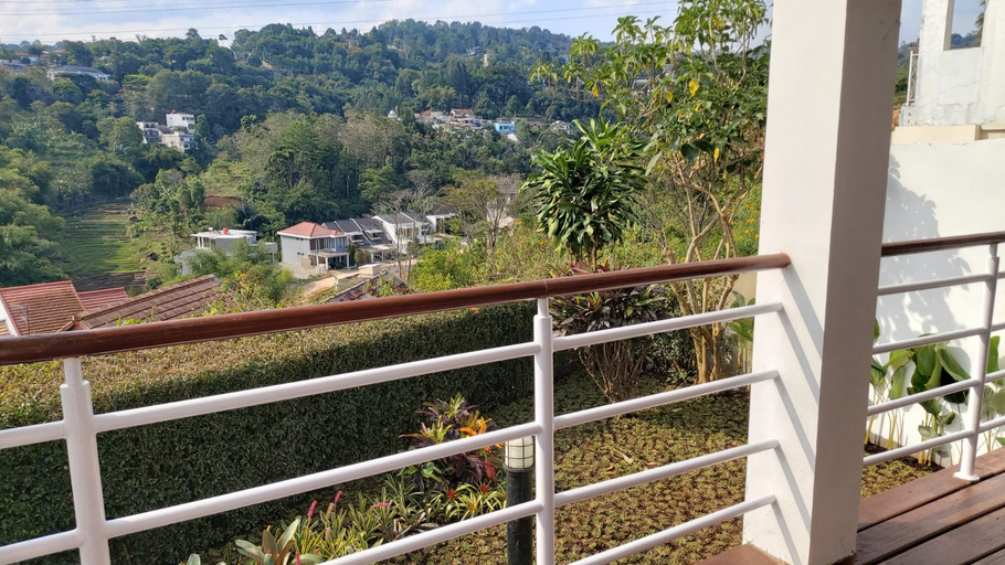 Others 5, Vila Keluarga Syariah Mawar 9, Dago Resort 3BR, Bandung