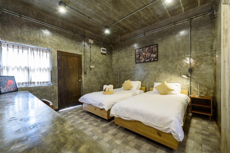 Bedroom 12