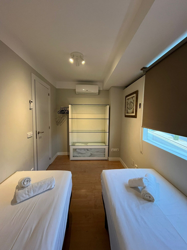 Room 3, Homelikes Madrid, Madrid