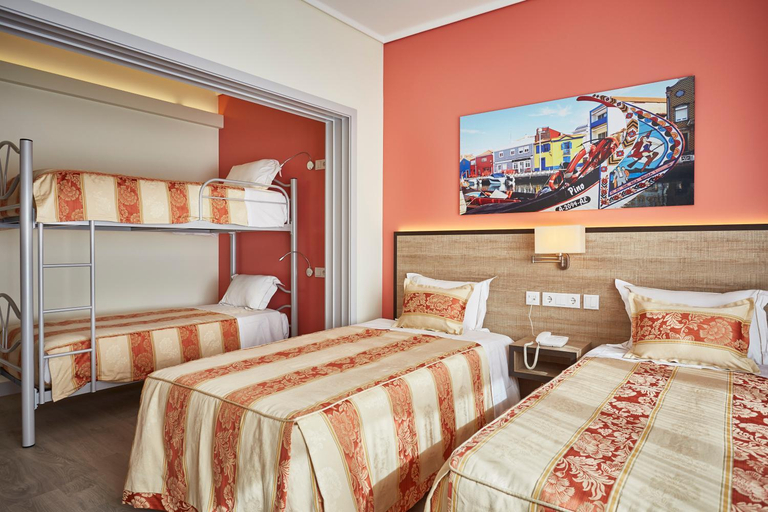 Bedroom 2, Suites & Hostel Cidade Aveiro, Aveiro