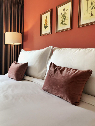Bedroom 10