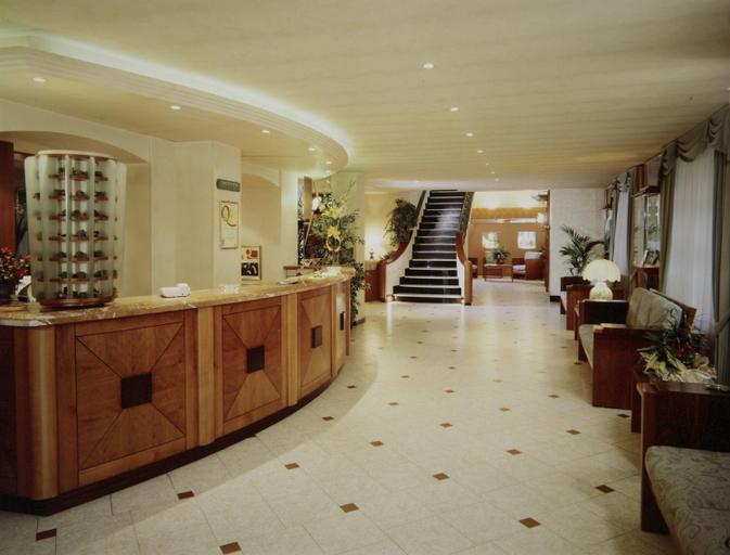 Public Area, Hotel Reale Ristorante, Cuneo