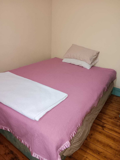 Bedroom 5, Best in Abbotsford, Melbourne