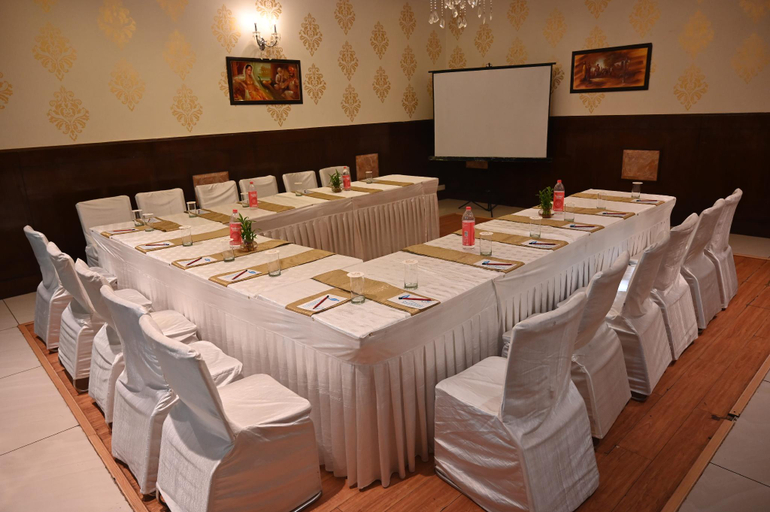 Others 3, Deventure Karnal, Karnal