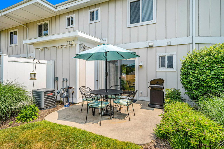 Lake Living at Northern Lights Condo 10, Allegan