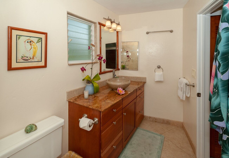 Bathroom 4, Alii Kai 3103, Kauai