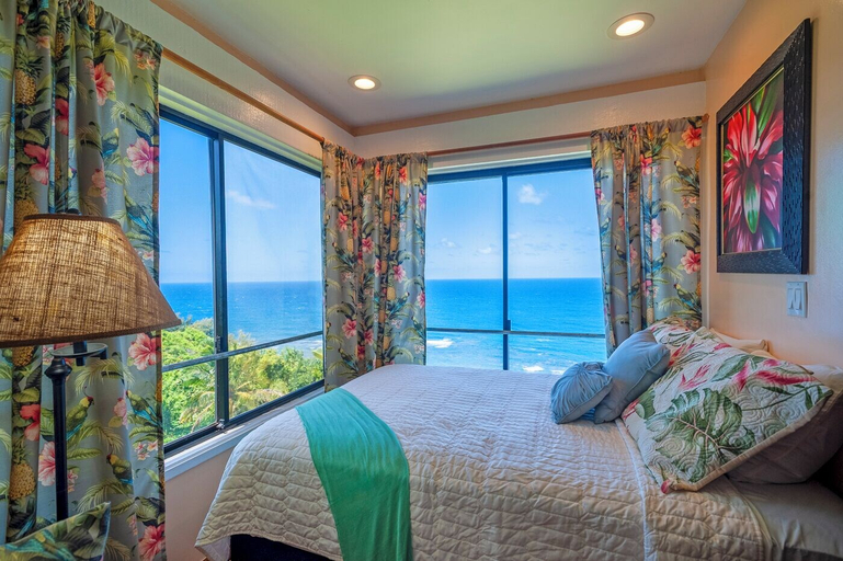 Bedroom 3, Sealodge A6, Kauai