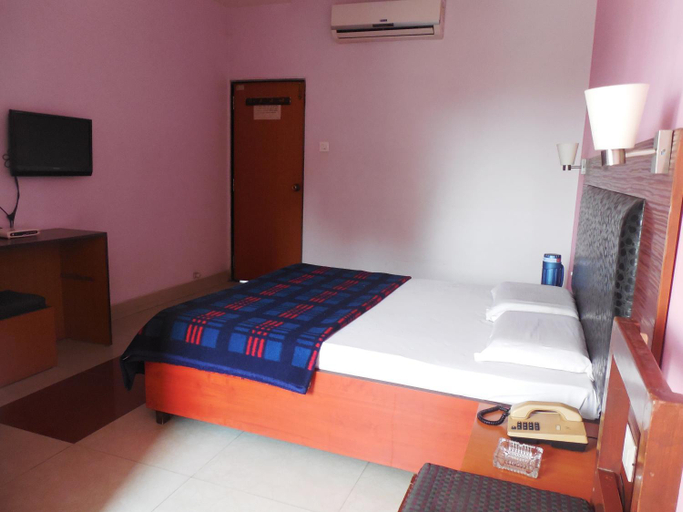 Others 2, Hotel Silver Springs, Ahmadabad