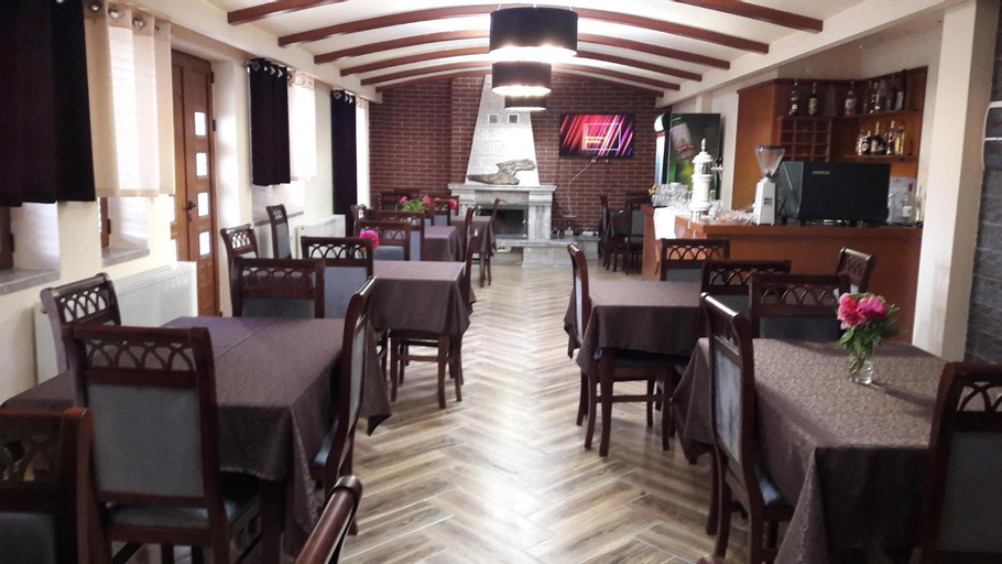 Food & Drinks 3, Vila Panorama Voskopoje, Korçës