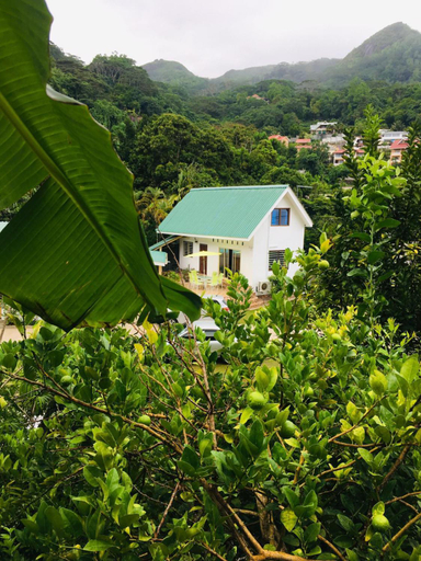 Others 5, Loversnest Self Catering