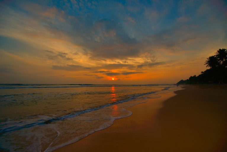Others 5, 3 Sisters Beach House, Matara Four Gravets