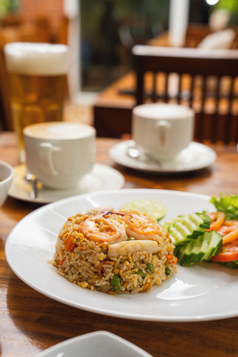 Food & Drinks 16