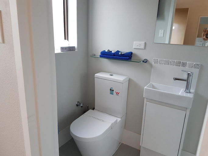 Bathroom 3