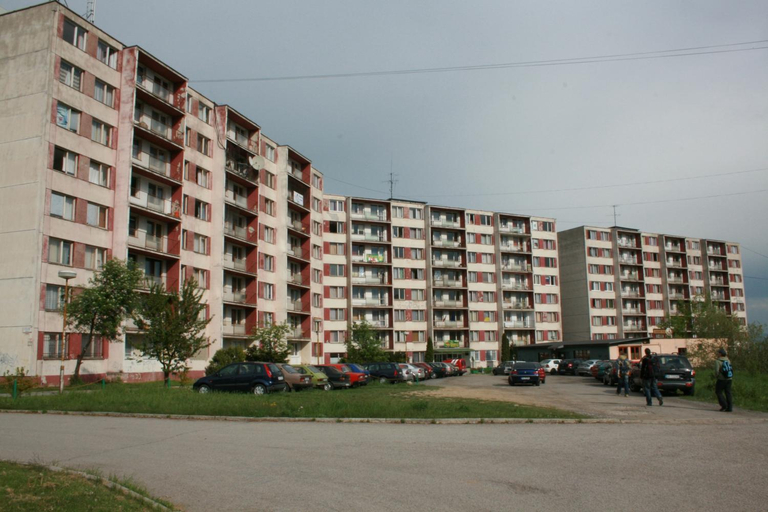 Others 3, SD Jedlikova 5, Košice II