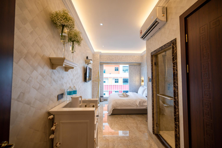 Bathroom 5