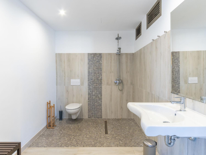 Bathroom 4, Villa Can Verd by Interhome, Baleares
