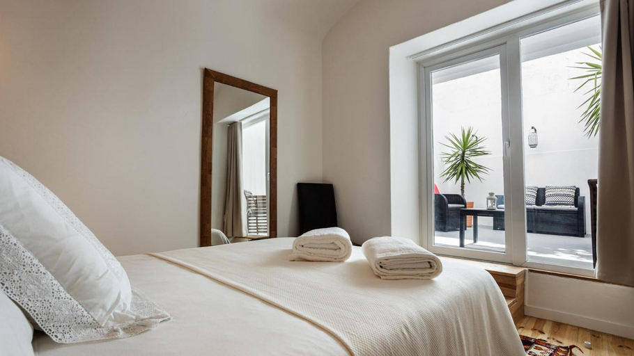 Bedroom 2, Alfar Story - Evora House, Évora