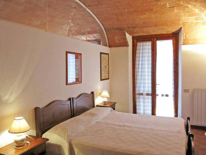 Others 4, Apartment Le Palaie - 'Panettoni' PEC201 by Interhome, Pisa