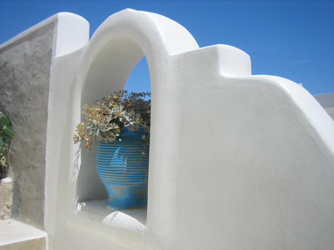 Sport & Beauty, Studios Anemomilos, South Aegean