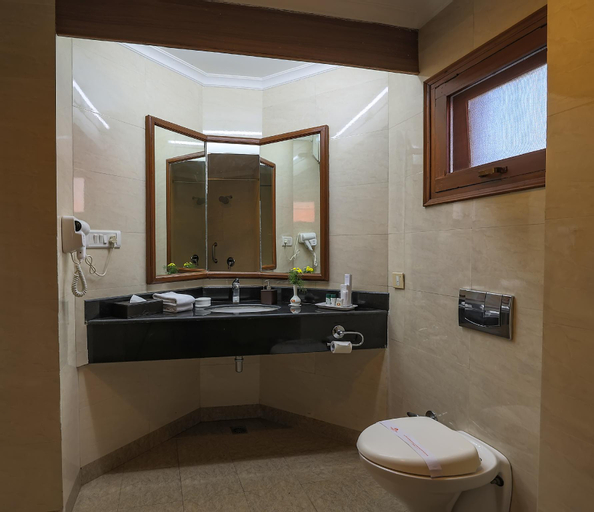 Bathroom 2