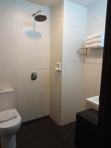 Bedroom 23