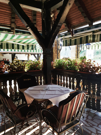 Food & Drinks 5, Sobe kod brata, Ljig