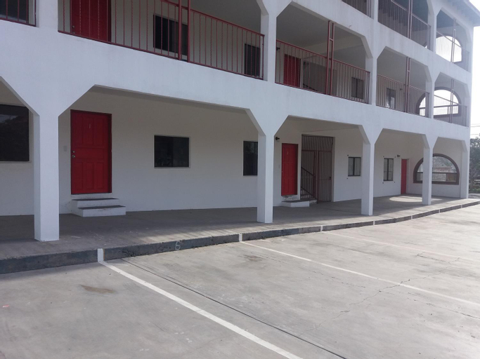 Exterior 2