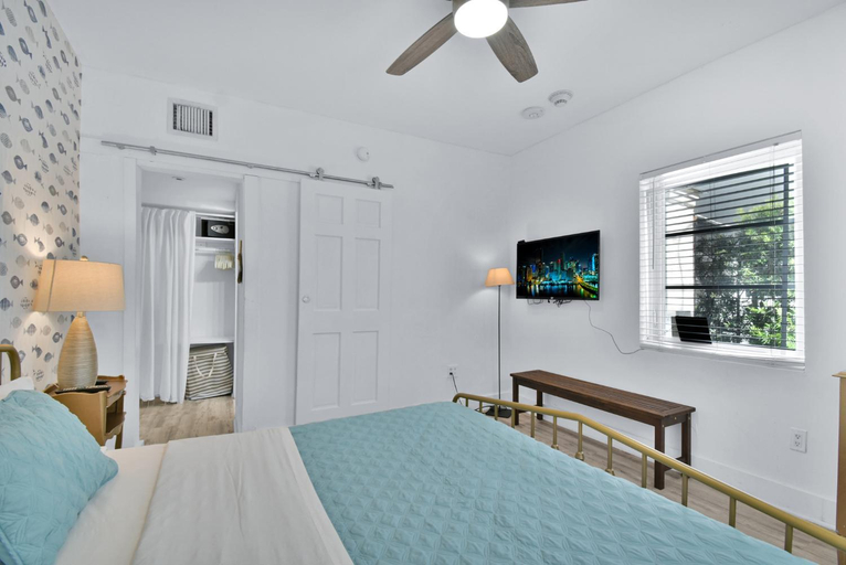 Others 5, Seaheights Villa, Miami-Dade