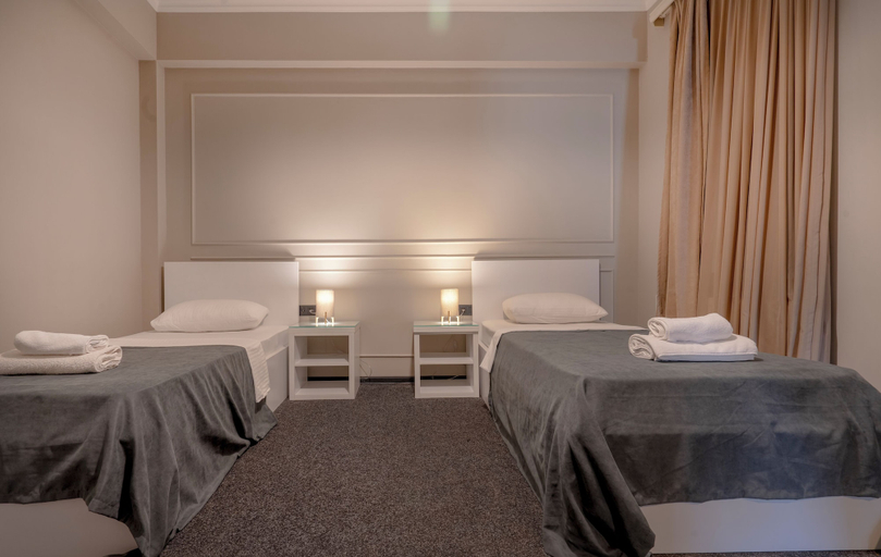 Bedroom 2, Hotel Piazza, Tbilisi