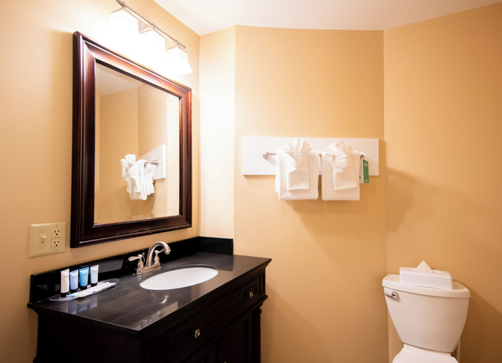 Bathroom 3, Bar Harbor Manor, Hancock