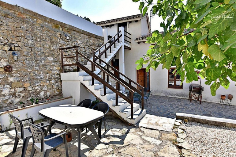Others 5, La Casa del Agua, Granada