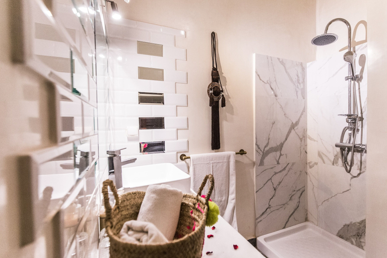 Bathroom 3, Riad Dar El Grably, Marrakech
