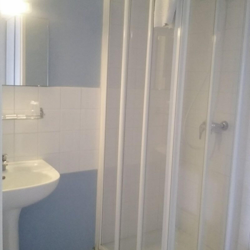 Bathroom 2, Le Chalet, Charente-Maritime