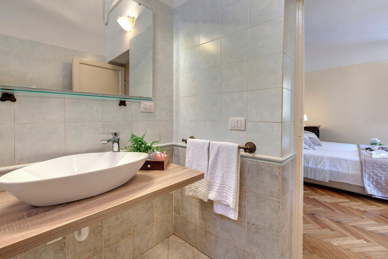 Bathroom 4, Mamo Florence - Sophia Apartment, Florence