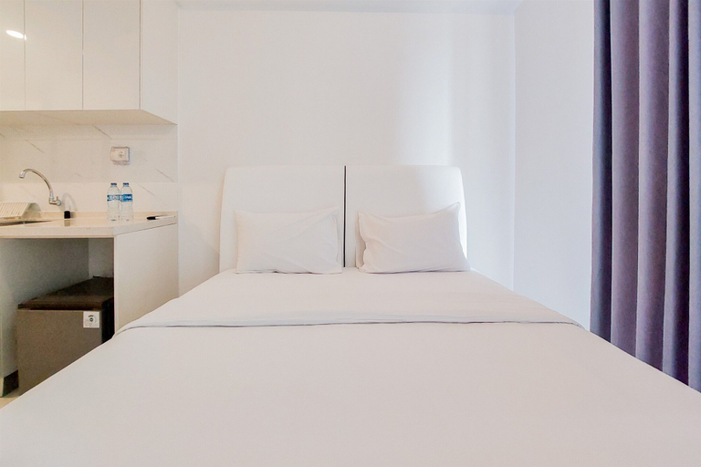Bedroom 5, Simply Design Studio Room Sky House Alam Sutera Apartment, Tangerang