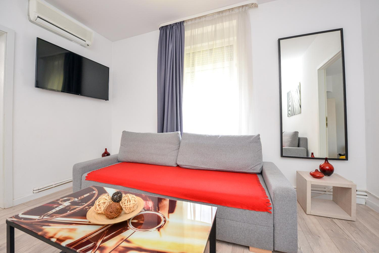 Others 5, Budget Accommodation, Municipiul Bucuresti