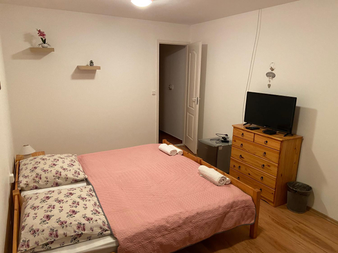 Bedroom 2, Aranylo Vendeghaz, Kazincbarcikai