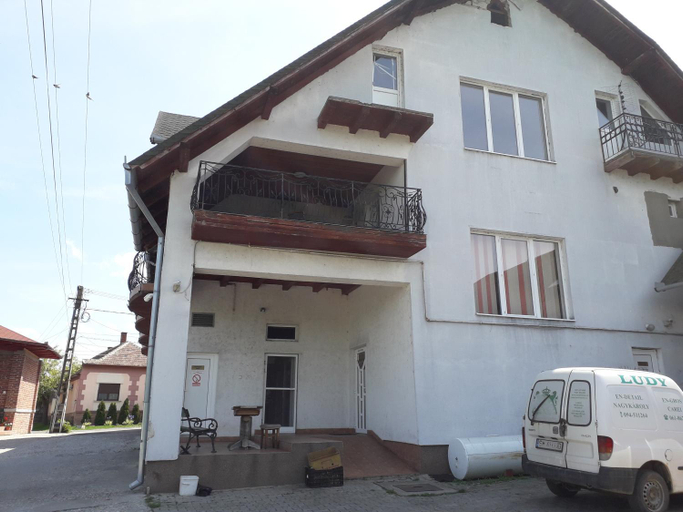 Others 3, Westmotelrestaurant, Urziceni