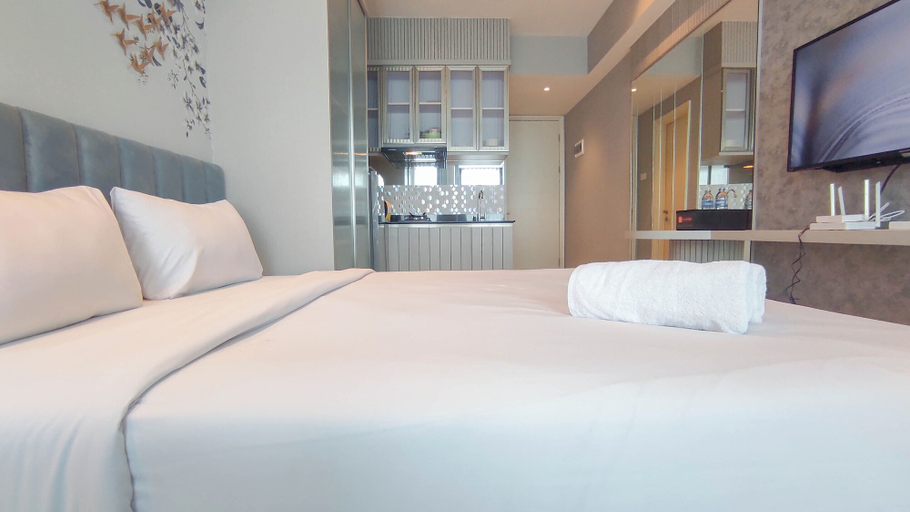 Bedroom 3, Beautiful And Modern Studio At Benson Supermall Mansion Apartment, Surabaya