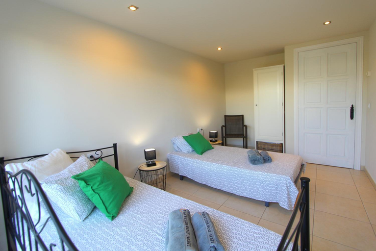 Bedroom 3, LEON INMO Villa Royal - 10500, Girona