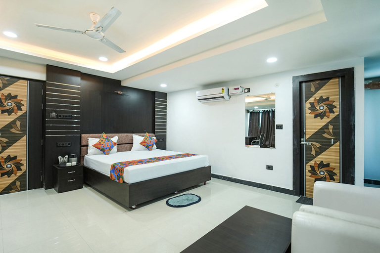 Bedroom 2, Fabhotel Royal Carpet, Patna