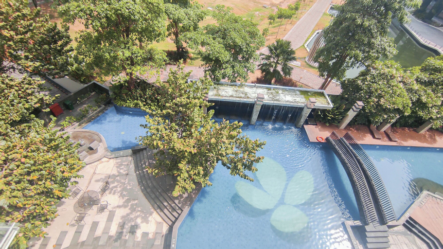 Exterior & Views 2, Simple And Relaxing 1Br At Grand Sungkono Lagoon Apartment, Surabaya
