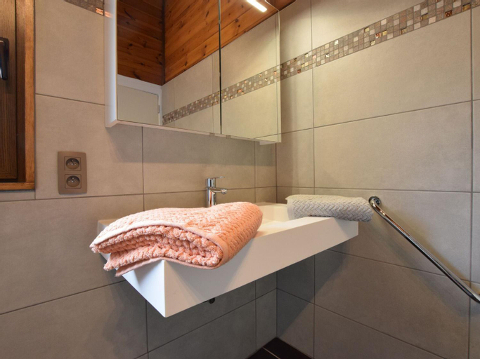 Bedroom 2, Chalet in Durbuy for 5 Person, Luxembourg