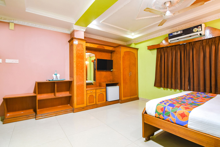Bedroom 4, FabHotel Wild Orchid, South 24 Parganas