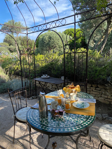 Food & Drinks 4, Mas De La Beaume, Vaucluse