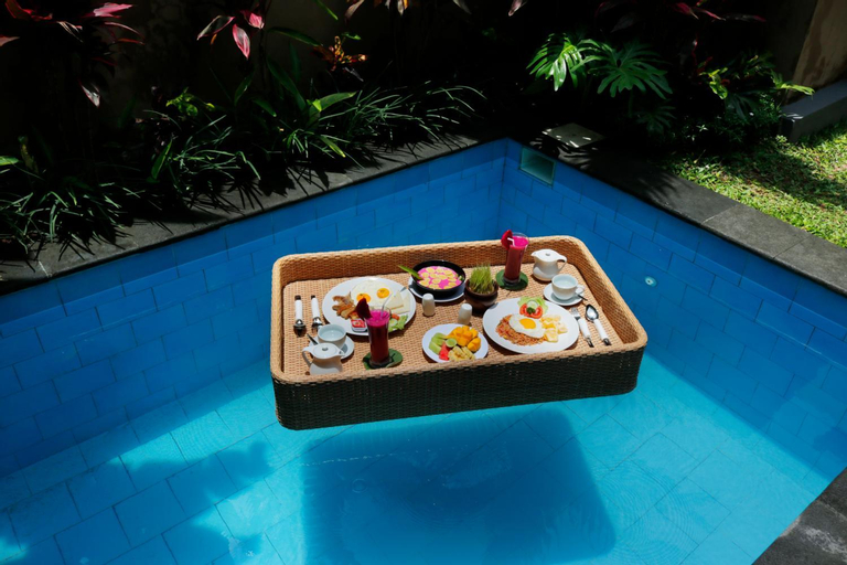 Food & Drinks 17
