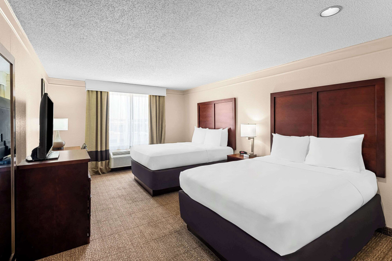 Bedroom 3, Comfort Inn & Suites Heath - Newark South, Licking