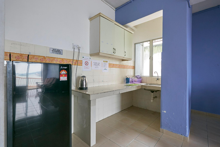 Dining Room 8