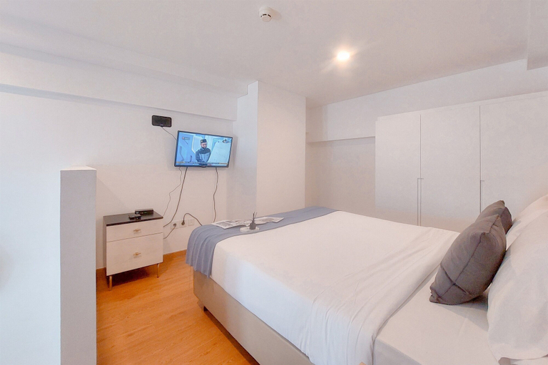 Bedroom 2, Well Designed Studio Loft At Kingland Avenue Apartment, Tangerang
